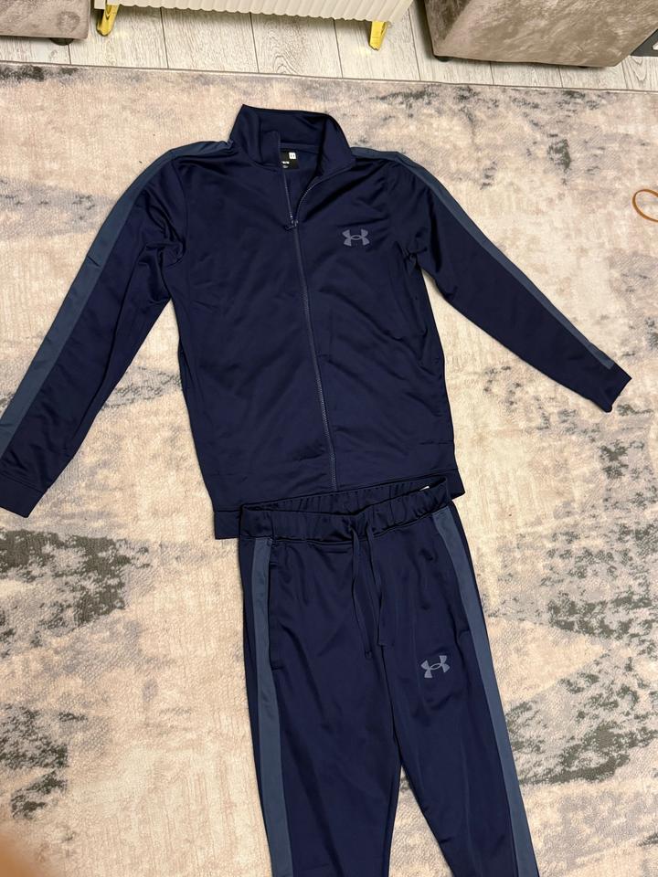 Спортивный костюм Under Armour