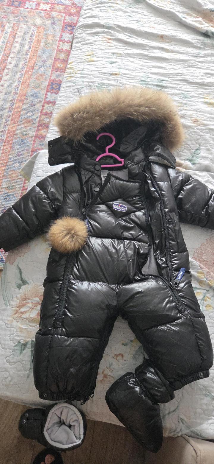 Зимний комбинезон Chicco
