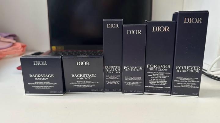 Косметика от бренда :Dior 100%оригинал