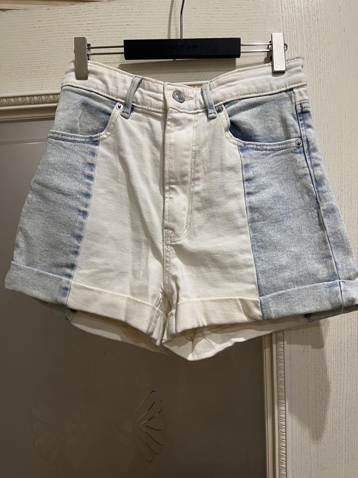 Stradivarius шорты