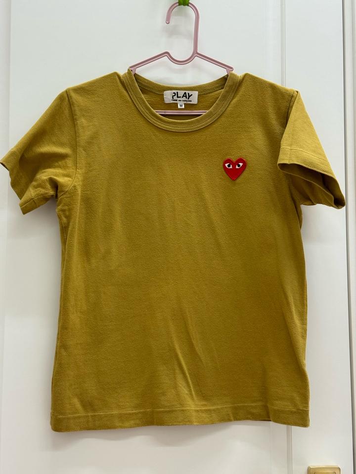 Comme des Garçons PLAY