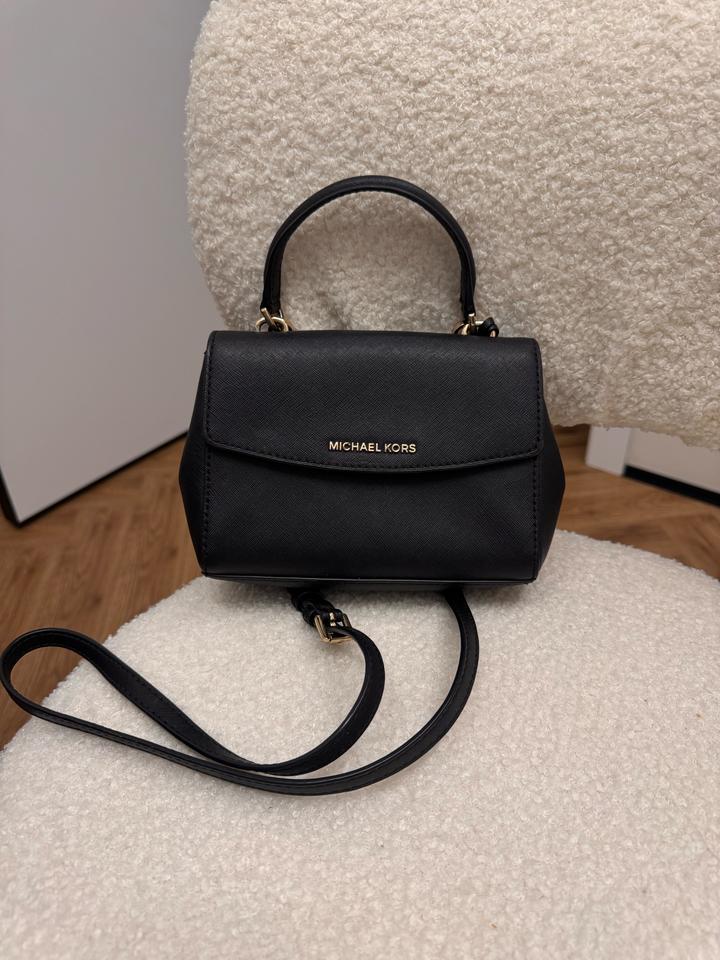 Сумка Michael Kors Ava