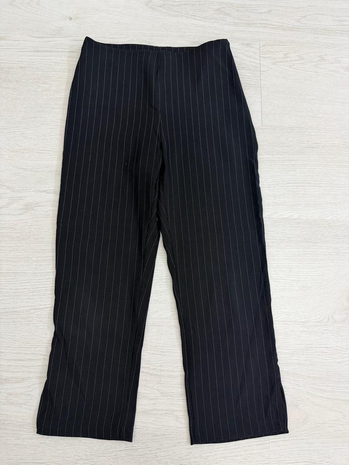 Zara Капри в полоску