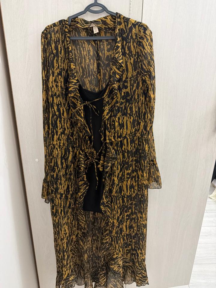 Платье H&M