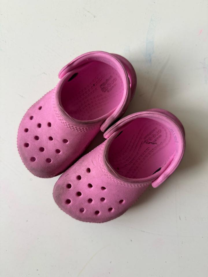 Crocs