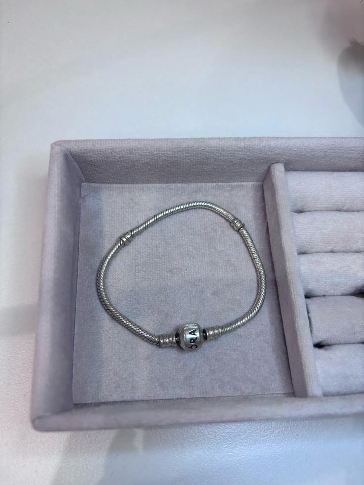 Pandora
