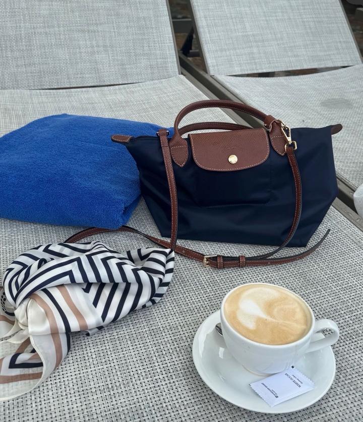 Сумка Longchamp тоут синяя с кожаной отделкой