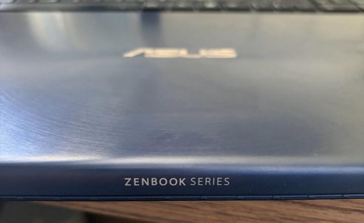 ASUS ZenBook 15 (модель UX534FTC)