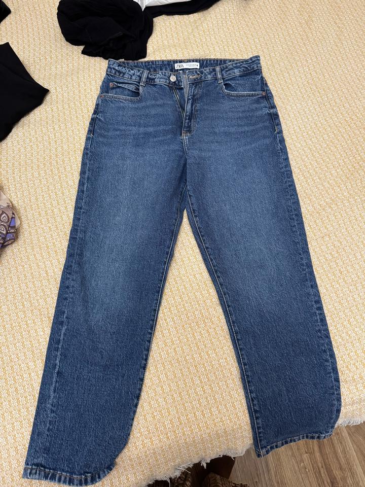 Джинсы ZARA