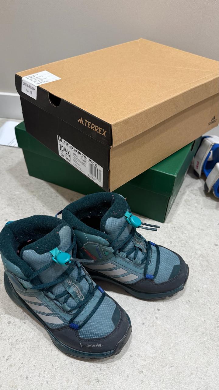 Детские ботинки adidas Terrex
