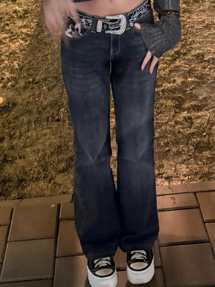 Джинсы Bershka