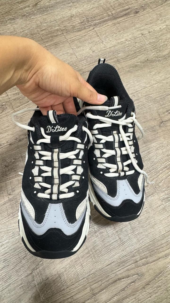 Кроссовки Skechers D'Lites