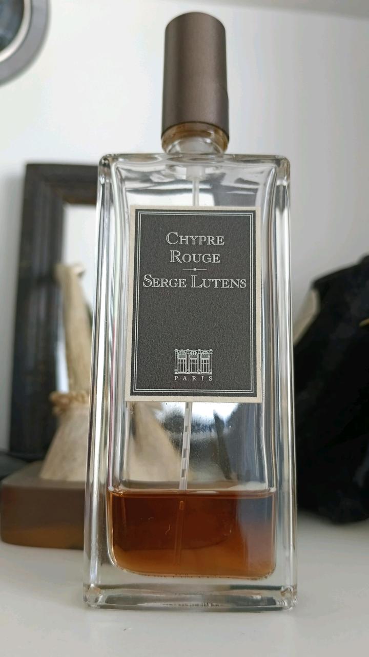 Serge Lutens - Chypre Rouge (винтаж, период Shiseido)