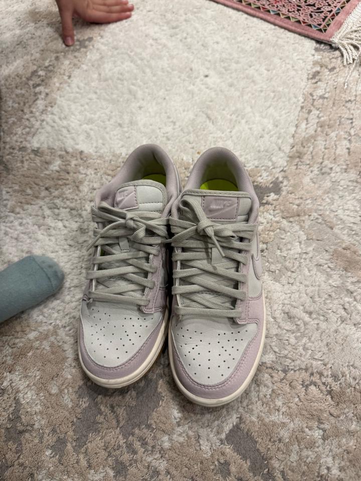 Кроссовки Nike