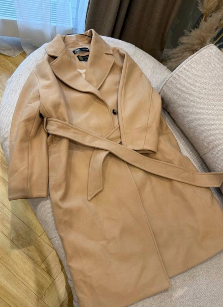 Пальто ZARA