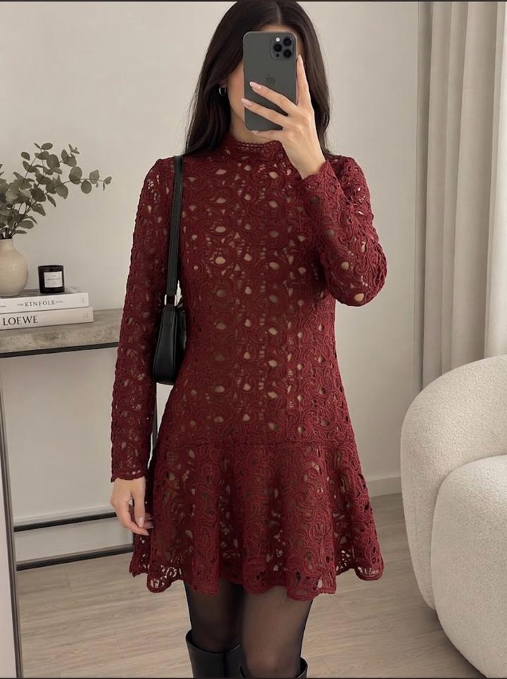 Кружевное платье Zara Woman