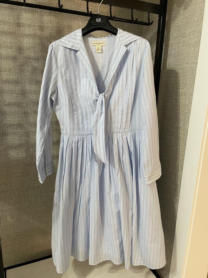 Banana Republic