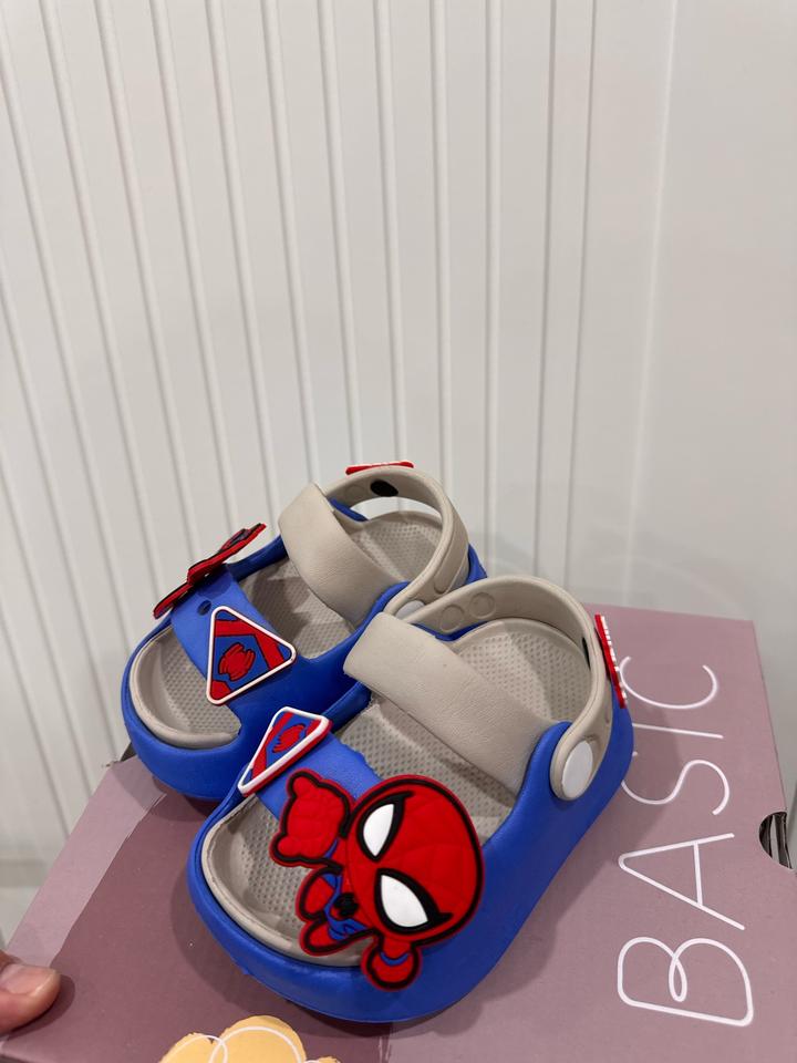 Crocs Детские сандалии с человеком-пауком