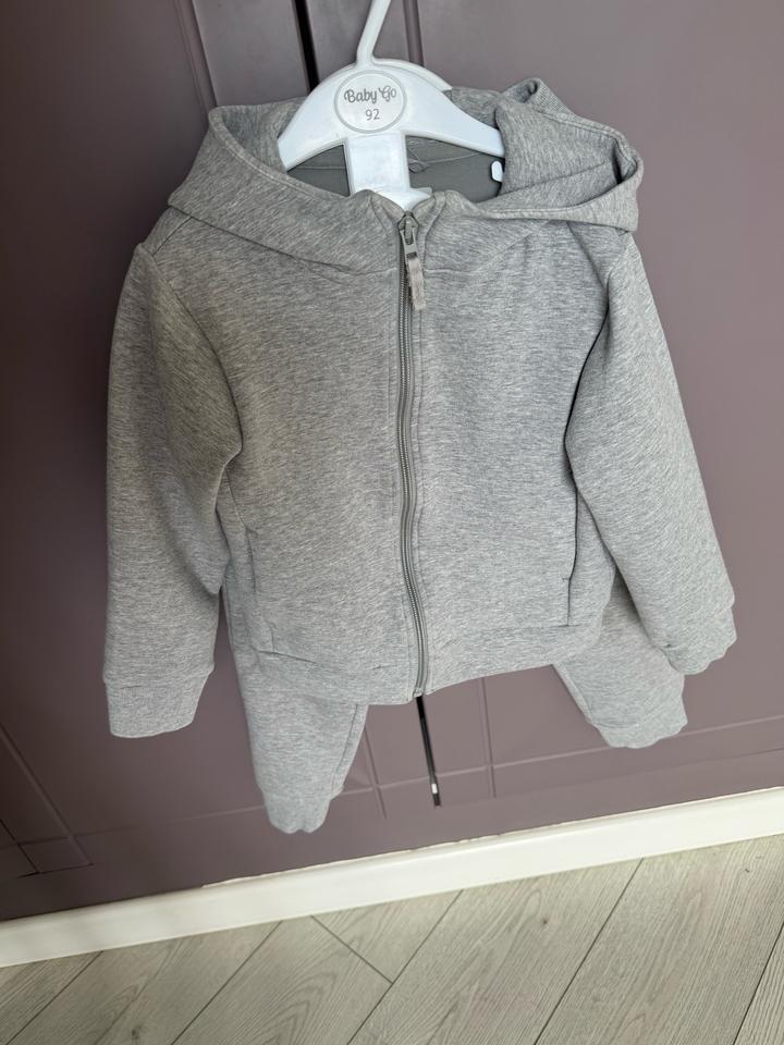 Uniqlo