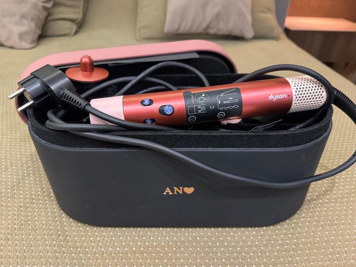 Стайлер Dyson Airwrap