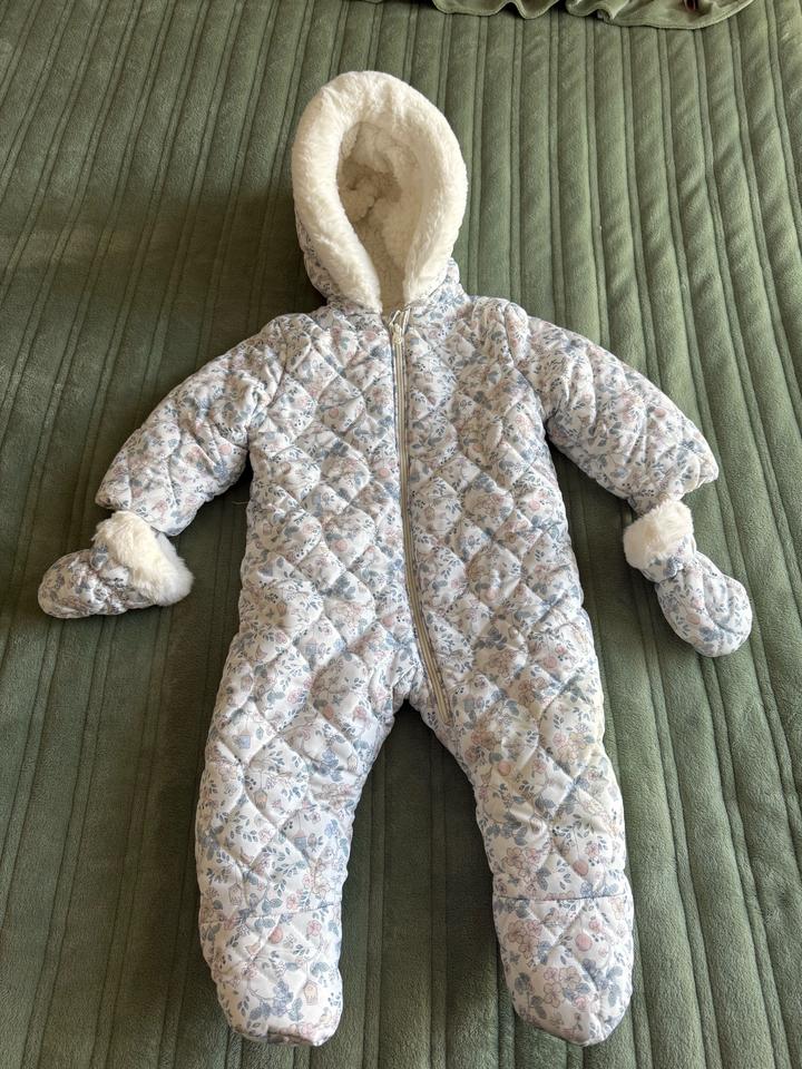Mothercare Стеганый комбинезон с цветочным принтом