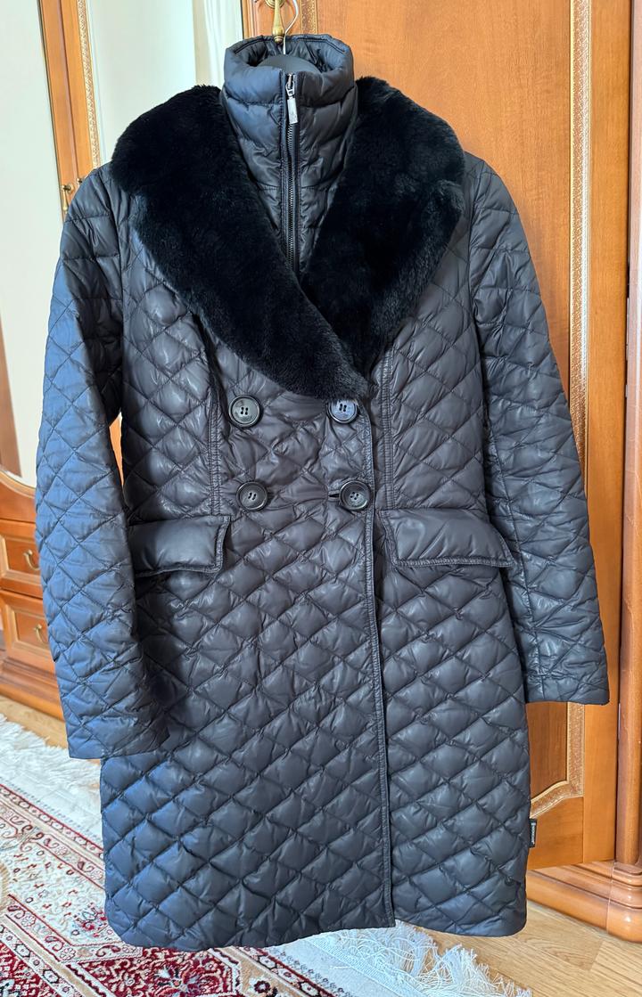 Стеганый пуховик Moncler