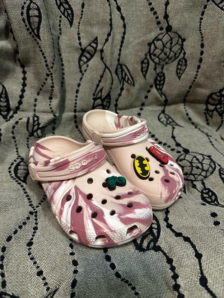 Crocs