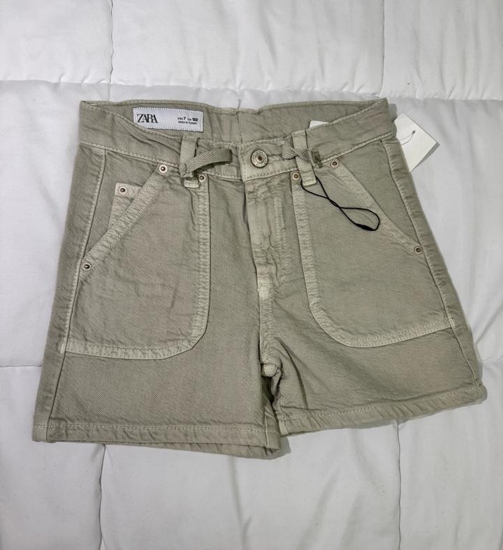 Zara Шорты