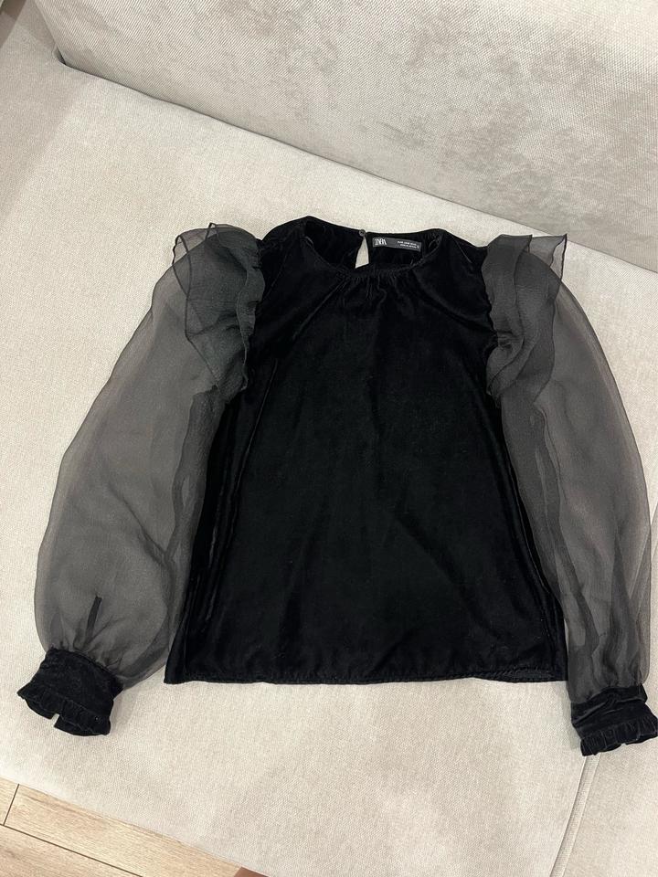 Блуза ZARA S черная велюровая с прозрачными рукавами