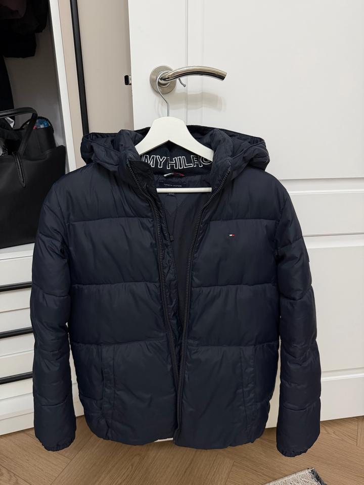 Tommy Hilfiger
