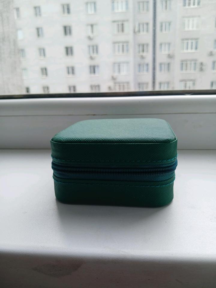 Нет бренда