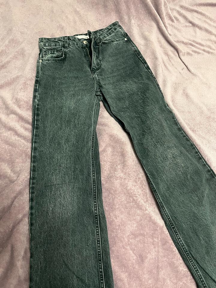 Джинсы Zara