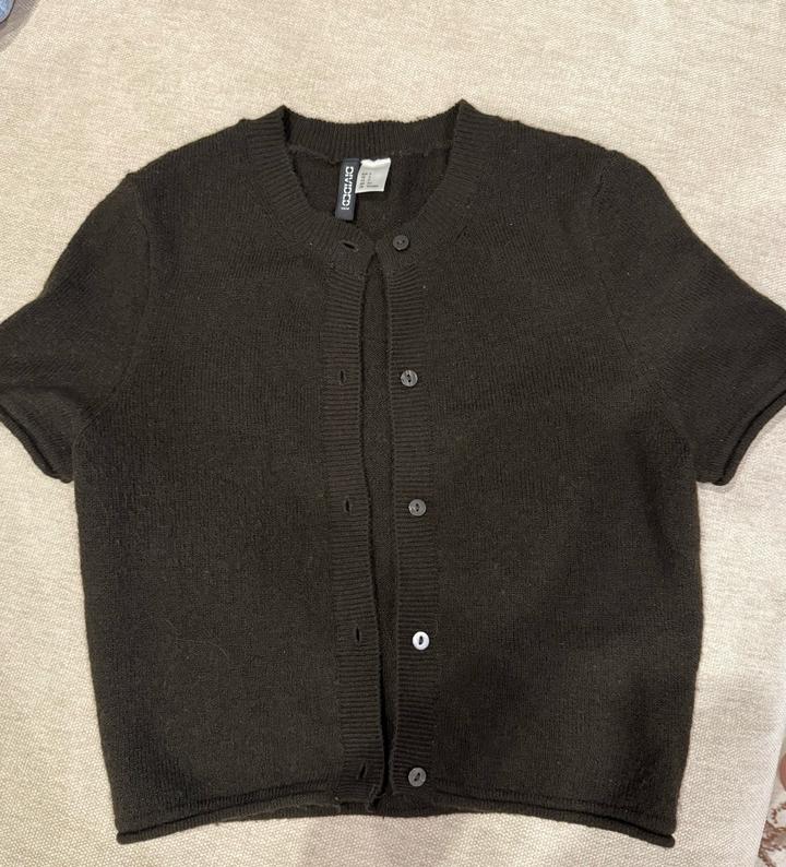 H&M