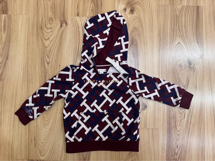 Tommy Hilfiger