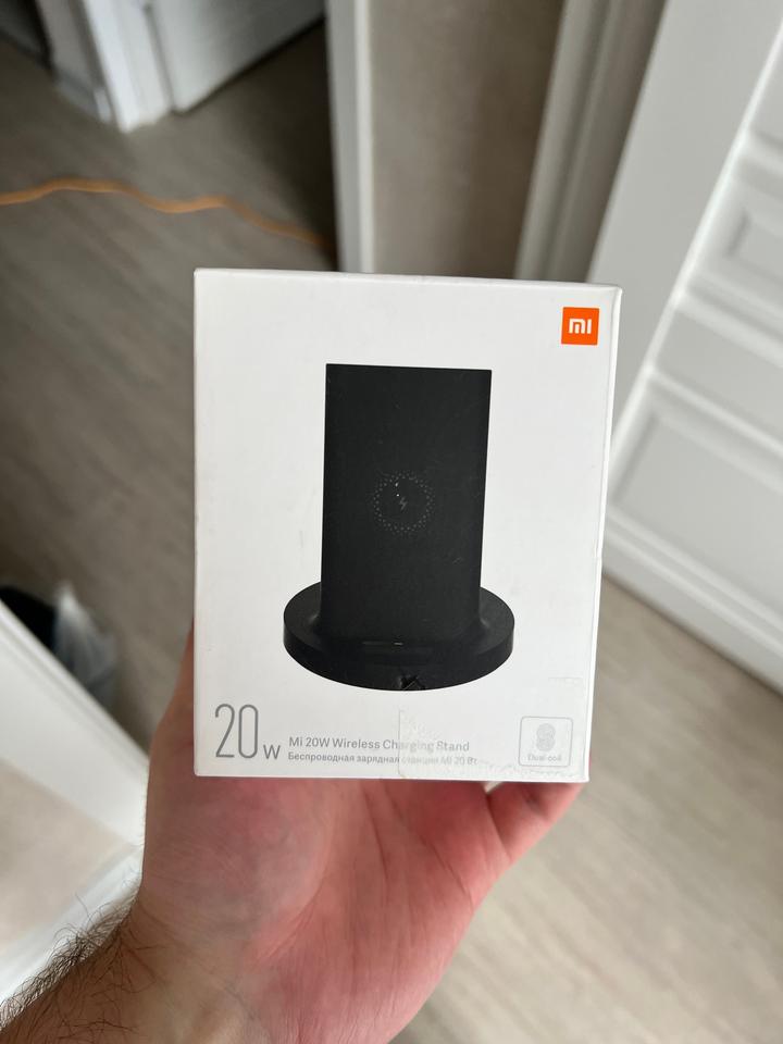 НОВАЯ Беспроводная зарядная станция Xiaomi Mi 20W Wireless Charging Stand