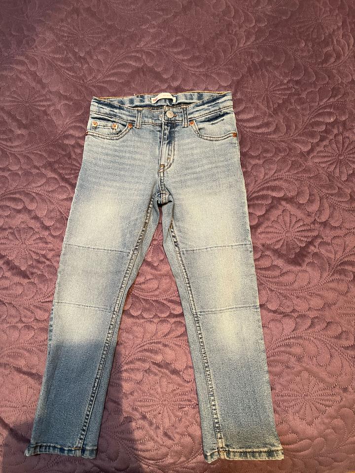 Levi's