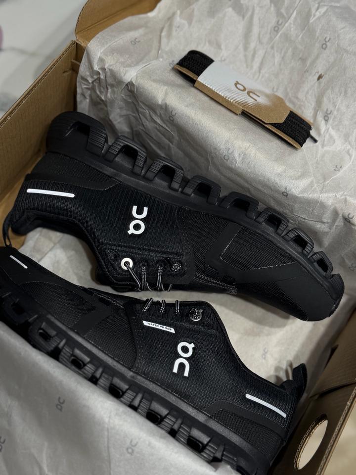 Кроссовки On Running Cloud Waterproof женские