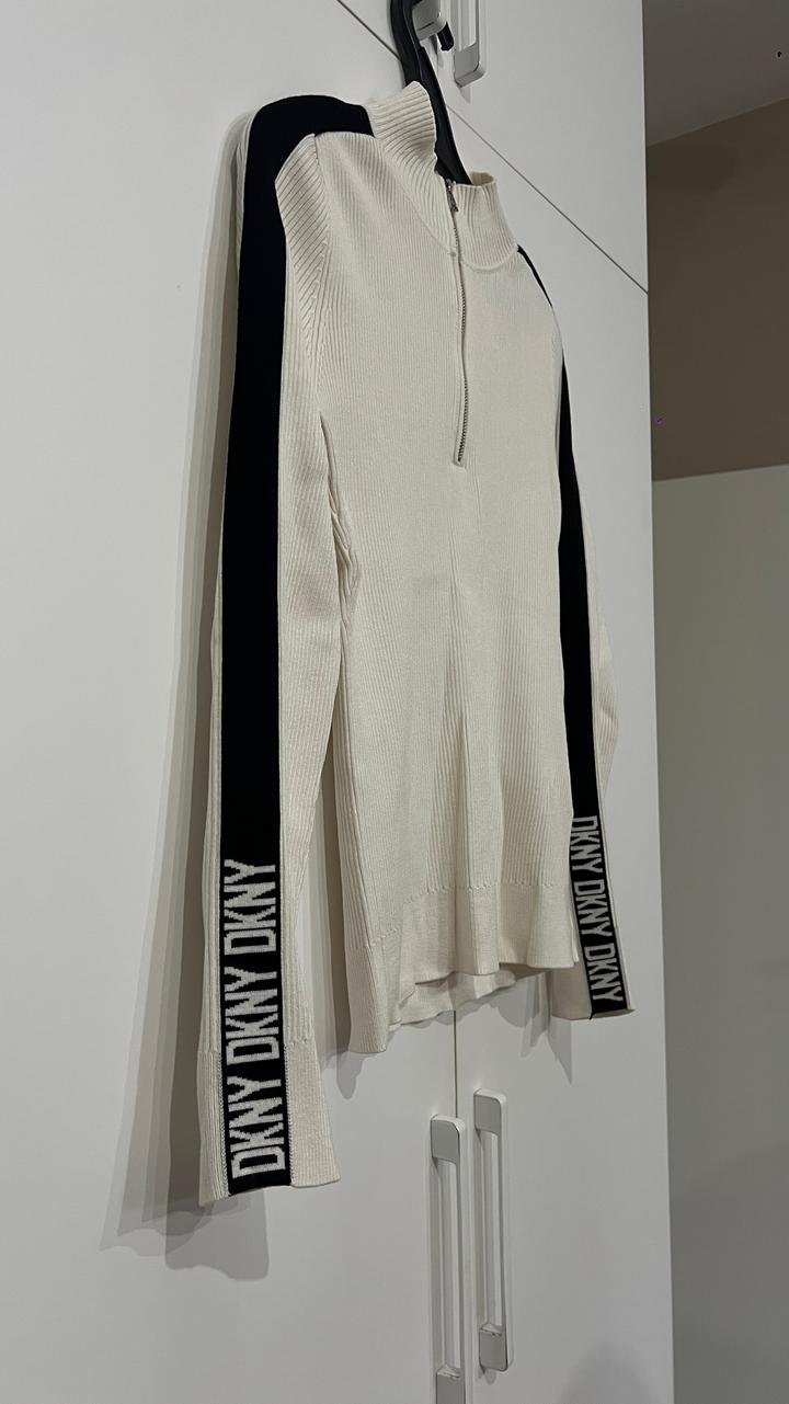 DKNY