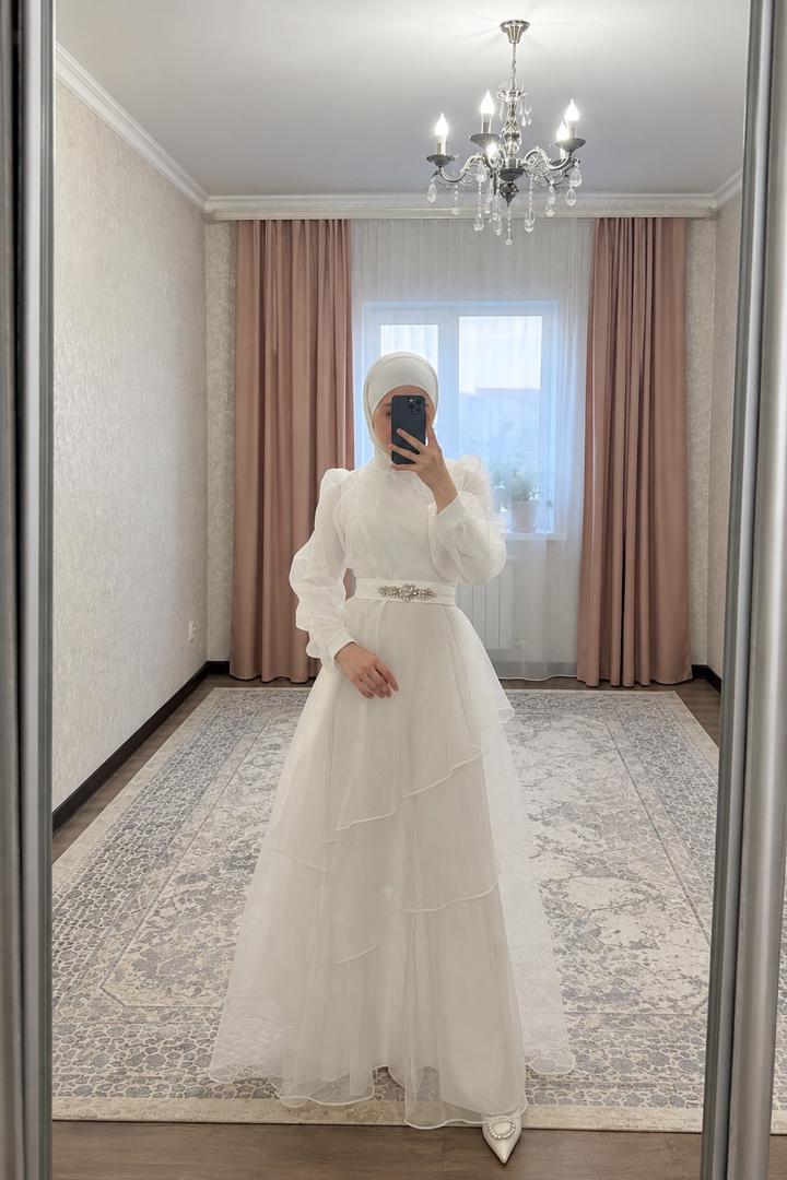 Свадебное платье с длинным рукавом