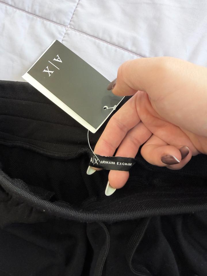 Шорты A|X Armani Exchange женские