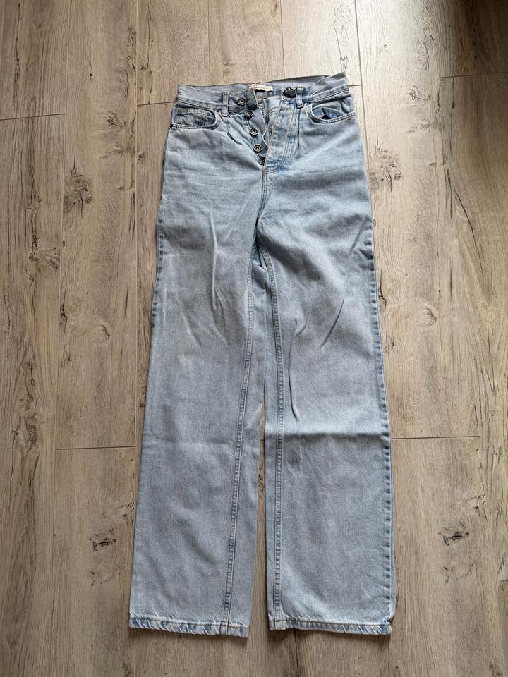 H&M