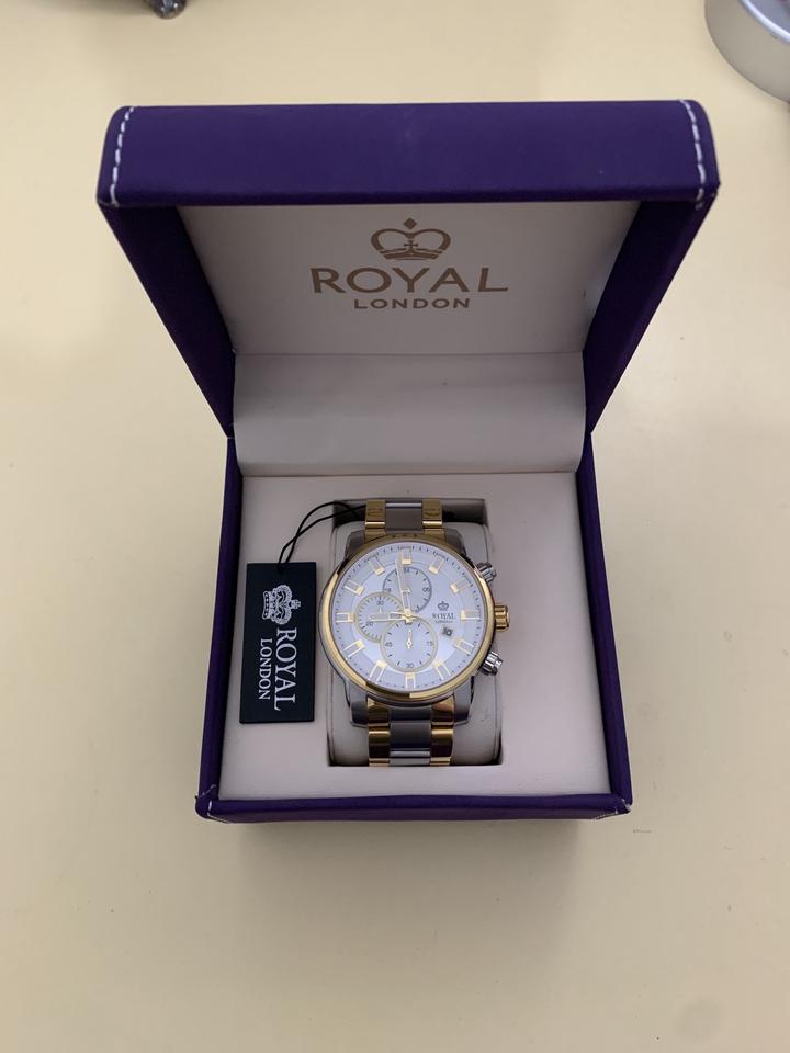 Royal London часы
