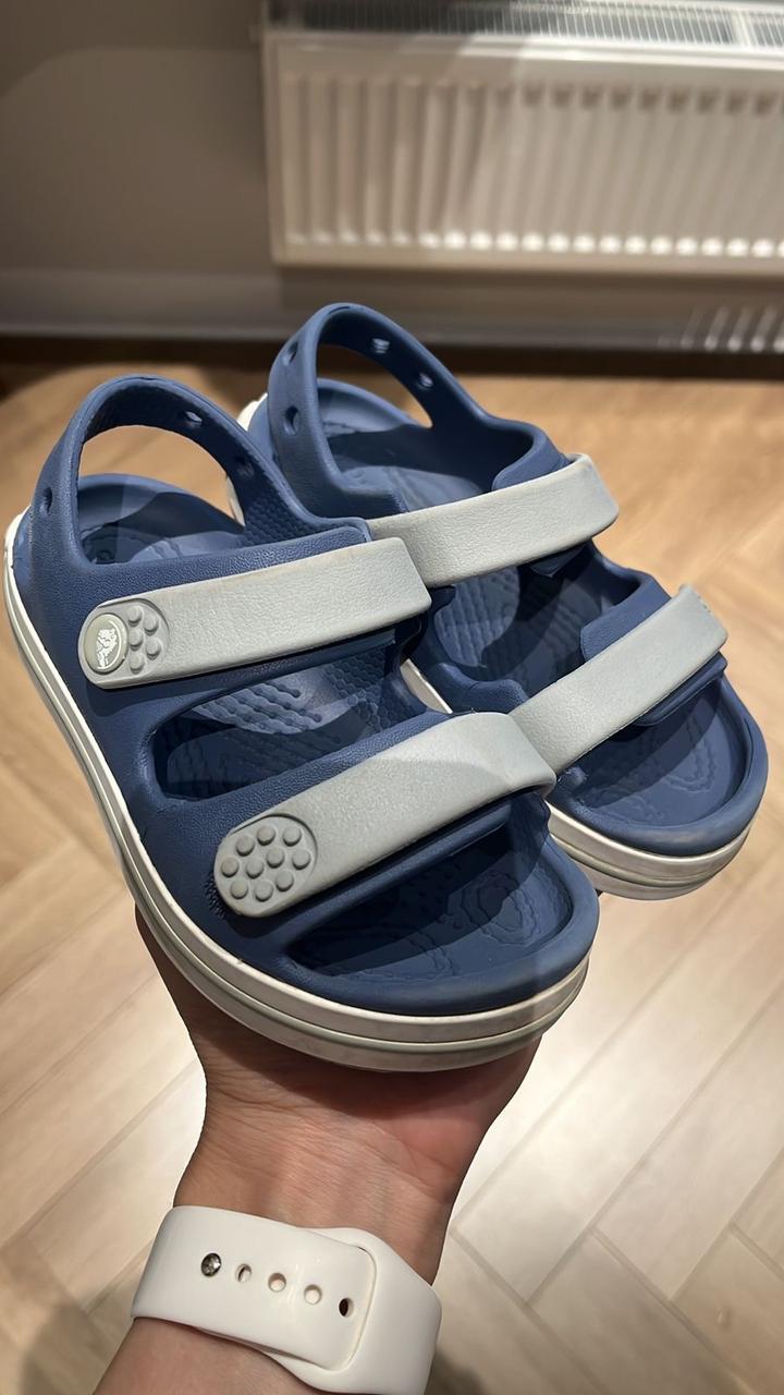 Crocs