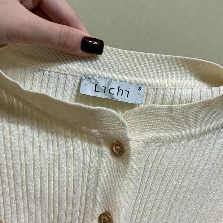 Lichi Топ в рубчик на пуговицах