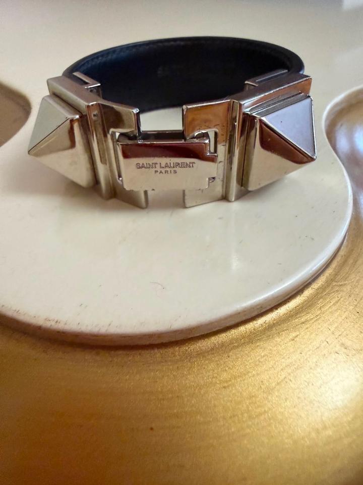 Yves Saint Laurent