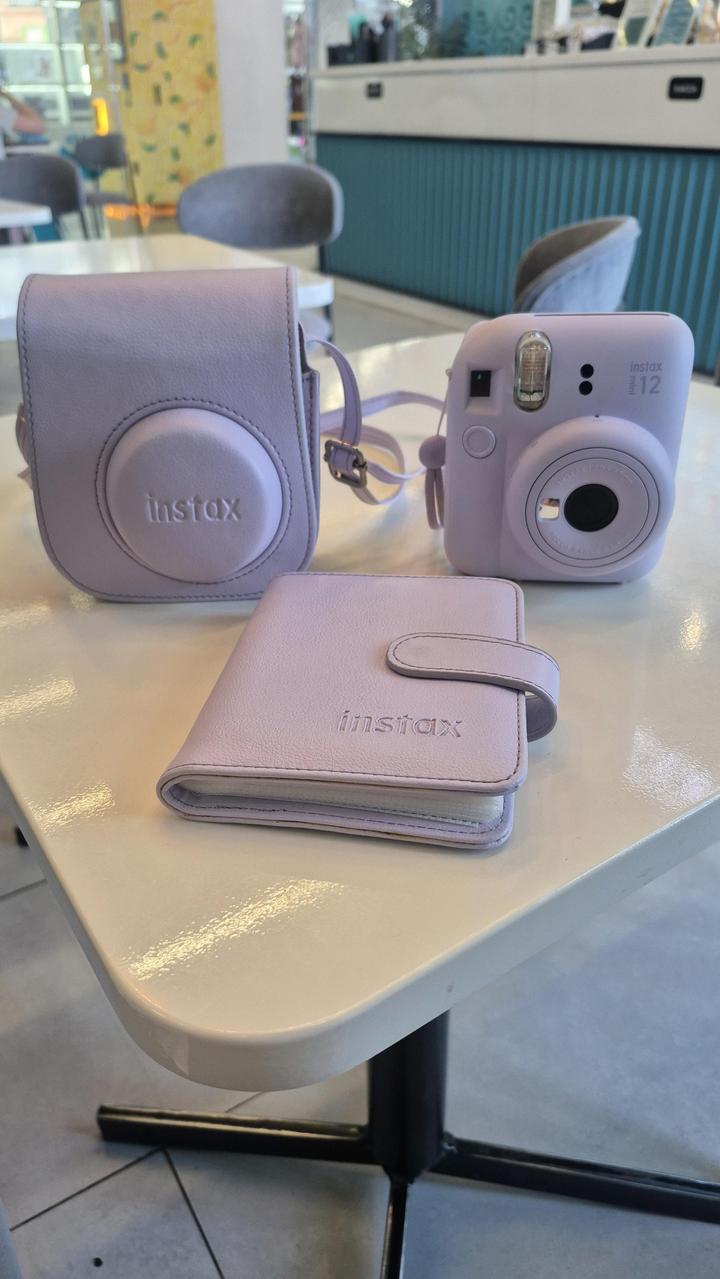 Instax