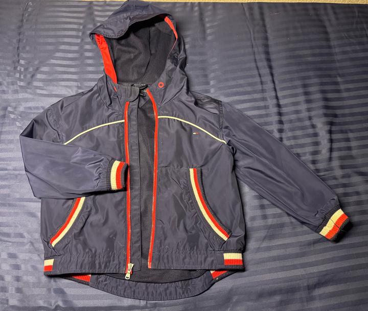 Tommy Hilfiger
