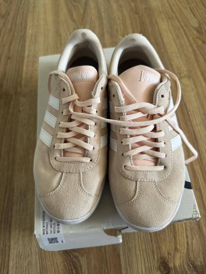 Кеды adidas