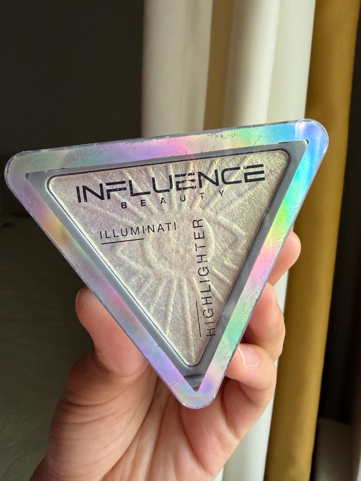 INFLUENCE beauty