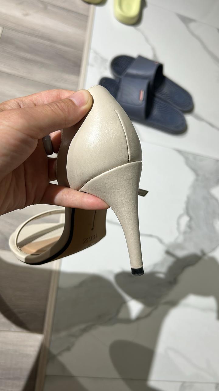 Zara Босоножки